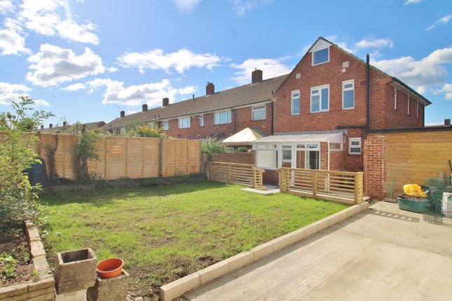 134, Botley Drive, Havant photo 2