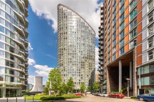 Thumbnail Detached house to rent in Ontario Tower, 4 Fairmont Avenue, Canary Wharf, Blackwall, London