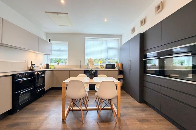 Flat 3, Wendyridge, Scarborough photo 5