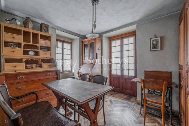 Detached house for sale in Via Monte Rosa Waeg, Gressoney-Saint-Jean, Valle Aosta