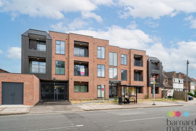 1-bed flat on Flat 12, 293, Friern Barnet Lane, London, £375,000