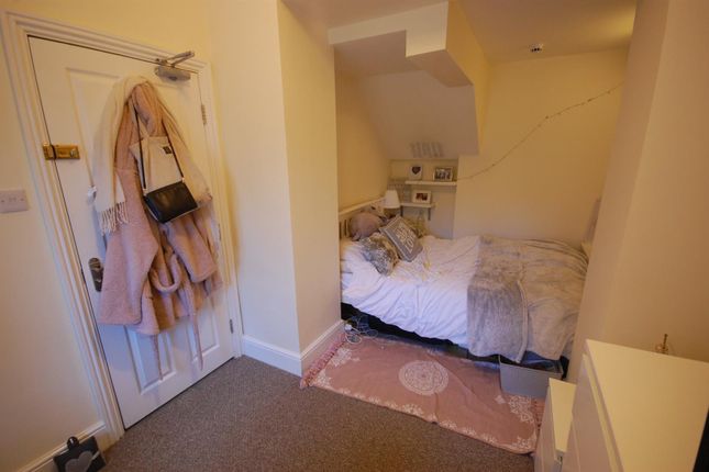Shared accommodation to rent in Ashwood, Leazes Lane, Gilesgate, Durham