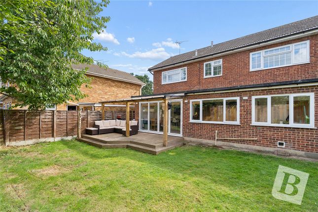 1, Regency Close, Essex photo 4