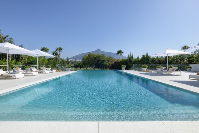 Villa for sale in Nueva Andalucia, Marbella Area, Costa Del Sol