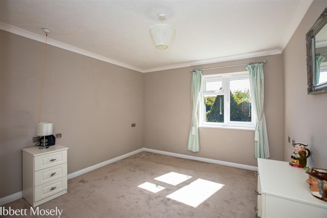 Flat 15 Tudor Court, 210, Main Road, Biggin Hill photo 4