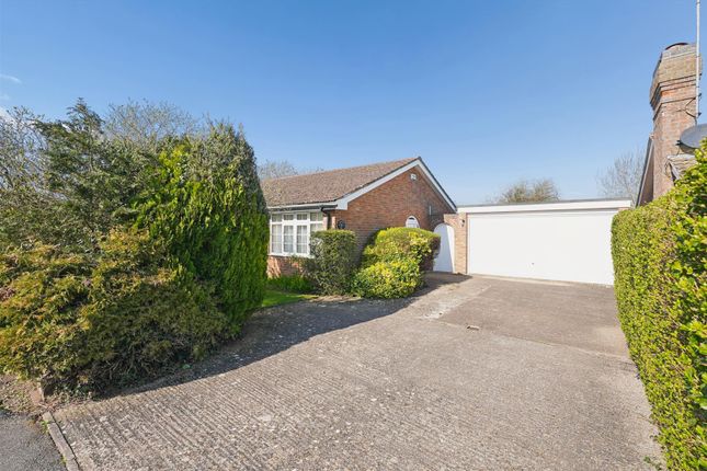 1, Orchard Way, Newport Pagnell photo 4