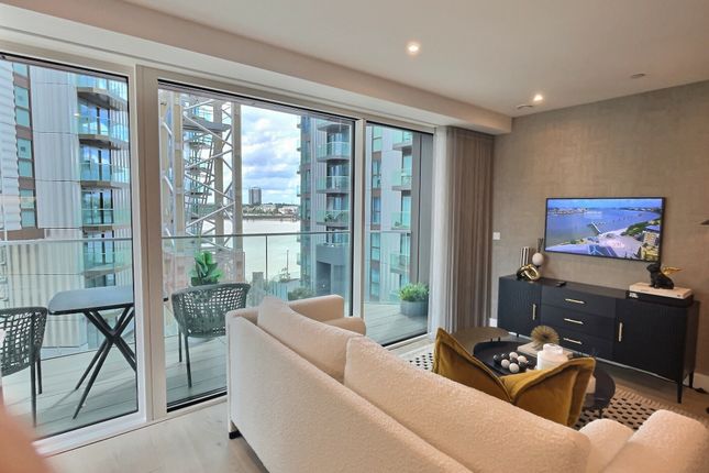 Flat 1106, Goldsmith Apartments 7, Brigadier Walk, London photo 3