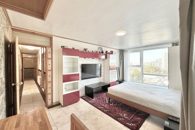 4Â Bedroom Flat For Rent