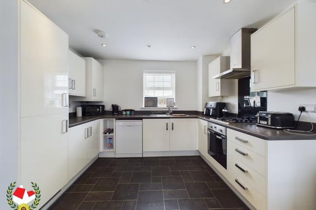 4c, Laurel Drive, Gloucester photo 2