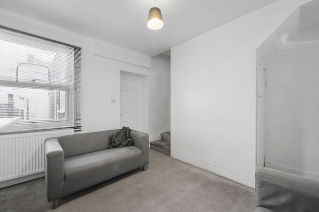 12 Pell Street, Reading photo 3