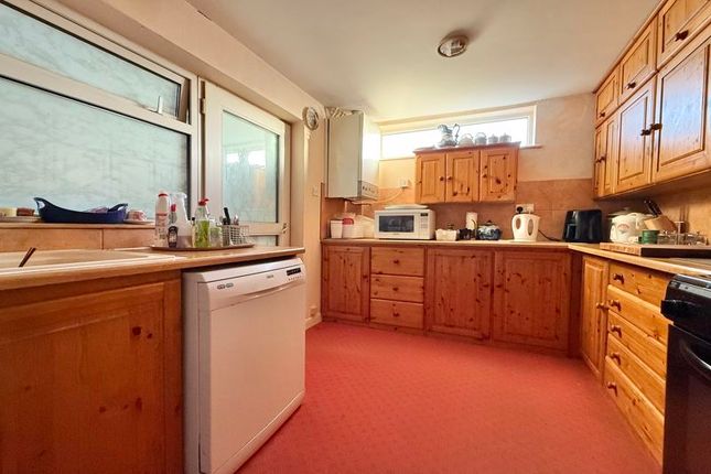 24, Coralberry Drive, Weston-Super-Mare photo 4
