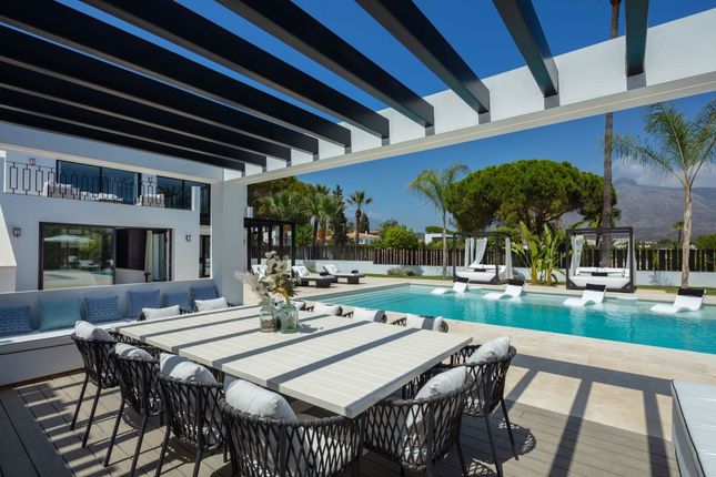 Villa for sale in Las Brisas, Marbella Area, Costa Del Sol