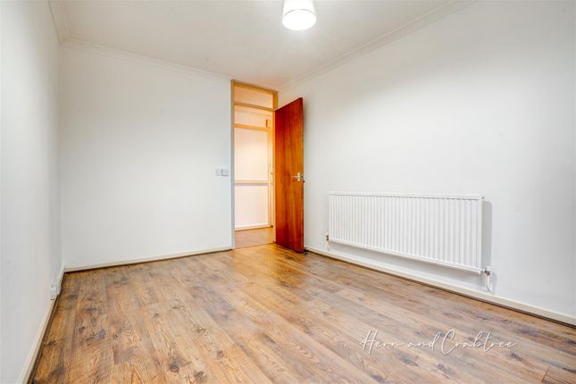 Flat for sale in Mortimer Road, Pontcanna, Cardiff