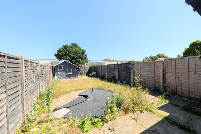 59, Oliver Street, Cleethorpes photo 3