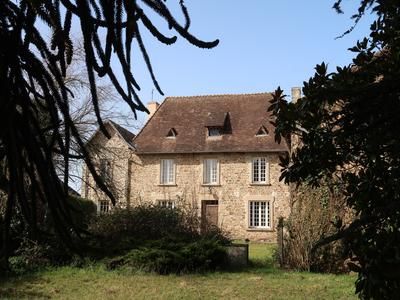 Chateauneuf-la-foret, Haute-vienne, France, 5 Bedroom Villa For Sale 