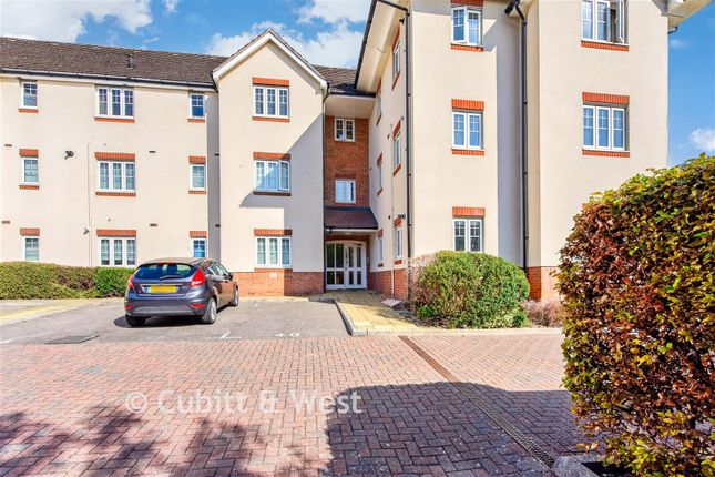 2-bed flat on 34, Baxendale Road, Chichester, £230,000