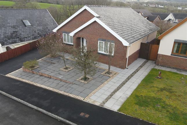 Detached bungalow for sale in Uwchgwendraeth, Drefach, Llanelli