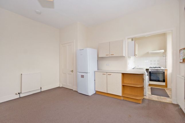 2nd floor left, 29, Rosemount Place, Aberdeen photo 4