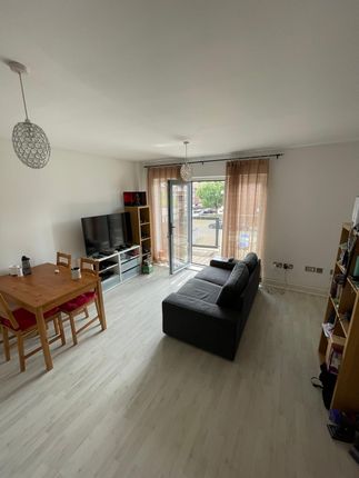 Thumbnail Flat to rent in Grove Crescent Road, Stratford, London