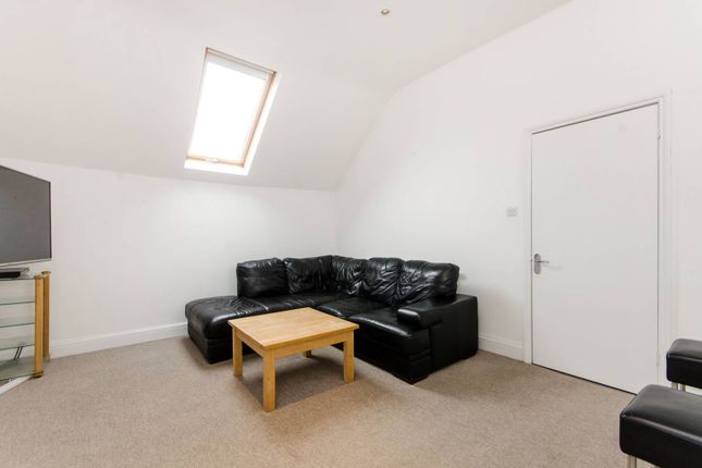 Flat for sale in Christchurch Road, Tulse Hill, London