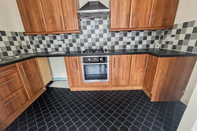 Junction Court Apartments,2, Station Road, Mountain Ash photo 3