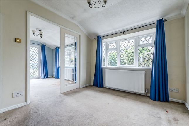 8, Dean Lane, Leeds photo 4