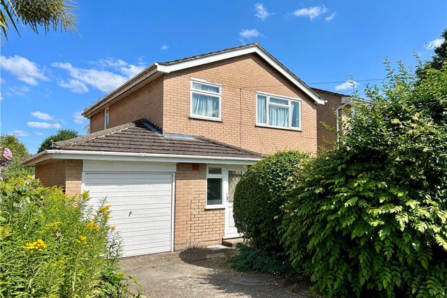 Thumbnail Detached house for sale in Alfonso Close, Aldershot, Hampshire