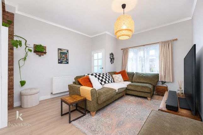 70, Swinton Hall Road, Manchester photo 2