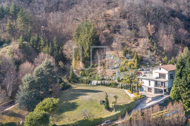 Thumbnail Villa for sale in Cernobbio, 22012, Italy