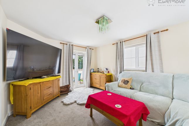 36, Oaktree Road, South Molton photo 4