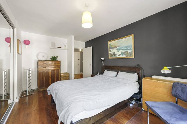 8, 1-3 Seward Street, Clerkenwell photo 4