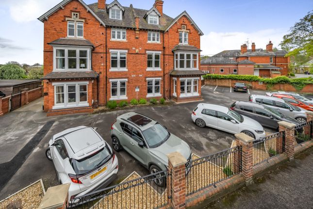 Flat for sale in 38A Nettleham Road, Lincoln, Lincolnshire