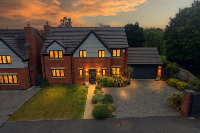4-bed house on 7 Willows Lane, Atherstone, £625,000
