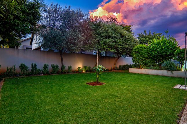 Detached house for sale in 8 Brenva Crescent, Midstream Estate, Centurion, Gauteng, South Africa