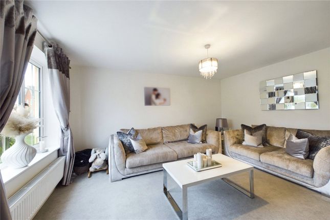 MARKETING CARD, 23, Bowling Green, Reading photo 3