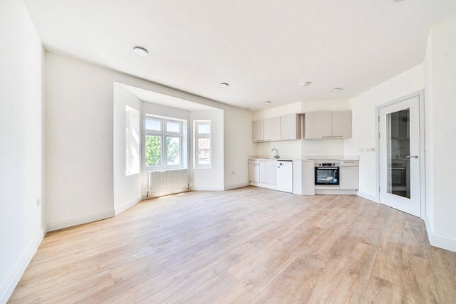 Lounge Kitchen