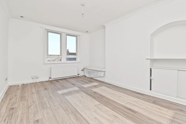 29 Barlandfauld Street, Glasgow photo 2