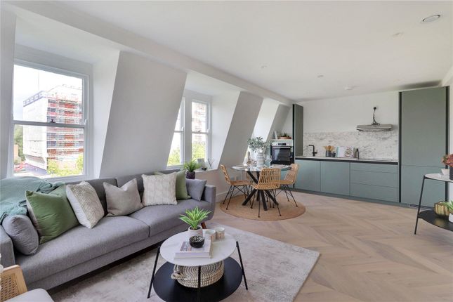 Show Home Living