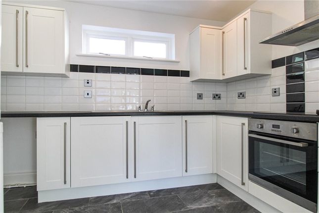 Apartment 11, Burnside House,, Carleton Road, North Yorkshire photo 3