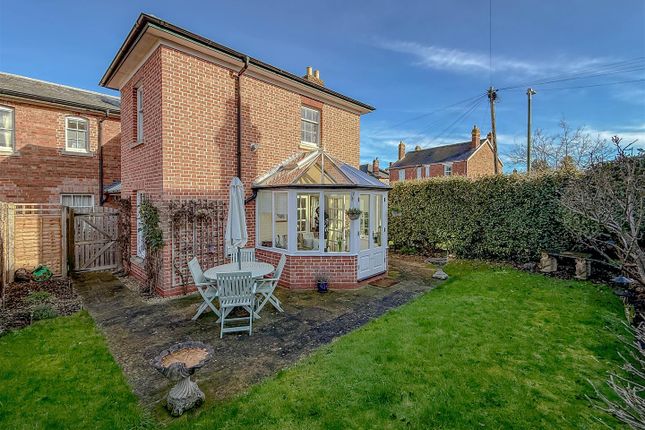1, Royal Oak Gardens, Malvern photo 4