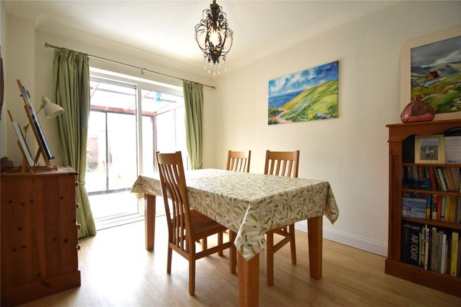 24, High Street, Farnborough photo 4
