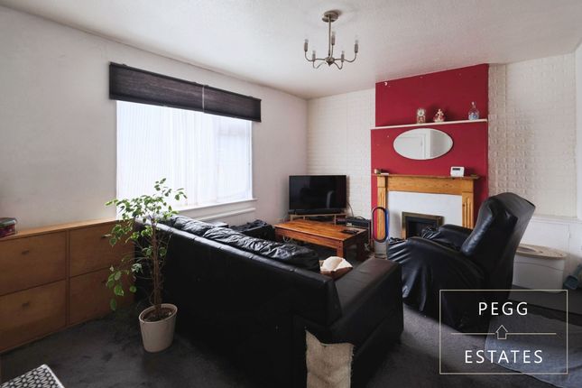 76 Coombe Road, Paignton photo 4