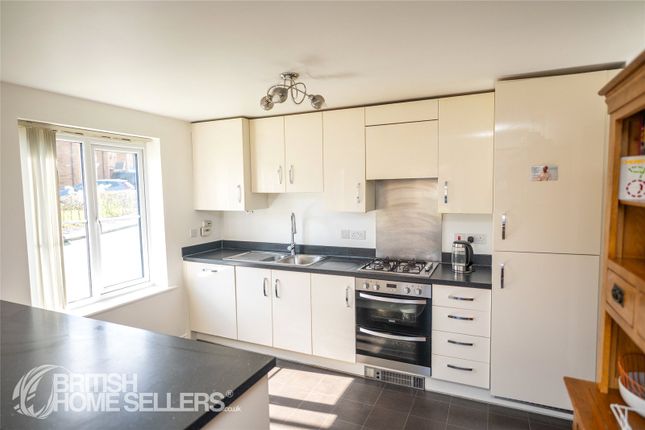 2, Filey Drive, Leicester photo 4