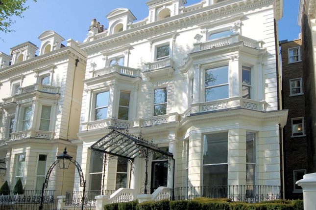 Thumbnail Flat to rent in 82 Holland Park, London