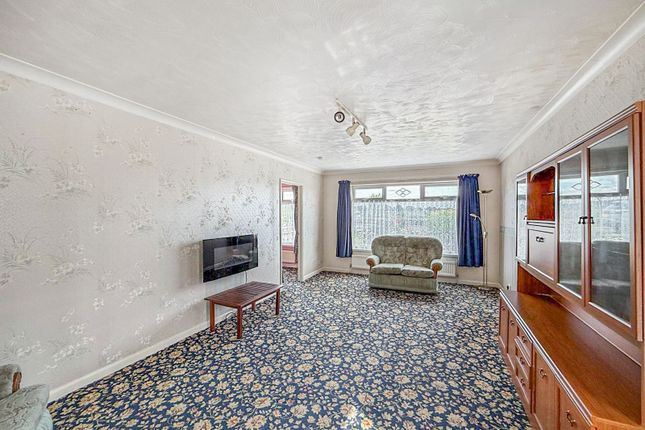 128, Well Lane, Hull photo 2