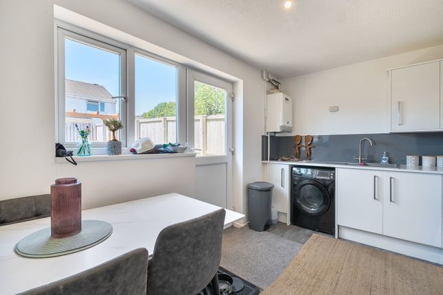 7, Tamar Close, Callington photo 4