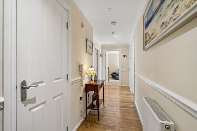 1 Parkview,, Park Terrace, Dumbarton photo 4