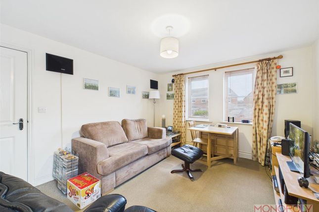 28 Pendinas, Wrexham photo 3