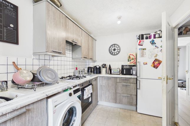 19 St. Nicholas Court, Scunthorpe photo 4