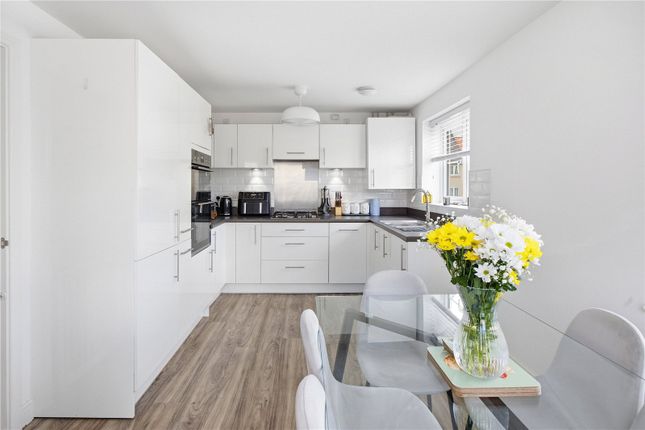 26, Cottongrass Road, Bristol photo 3